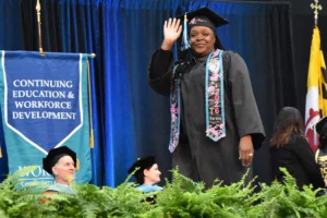 graduate crossing stage